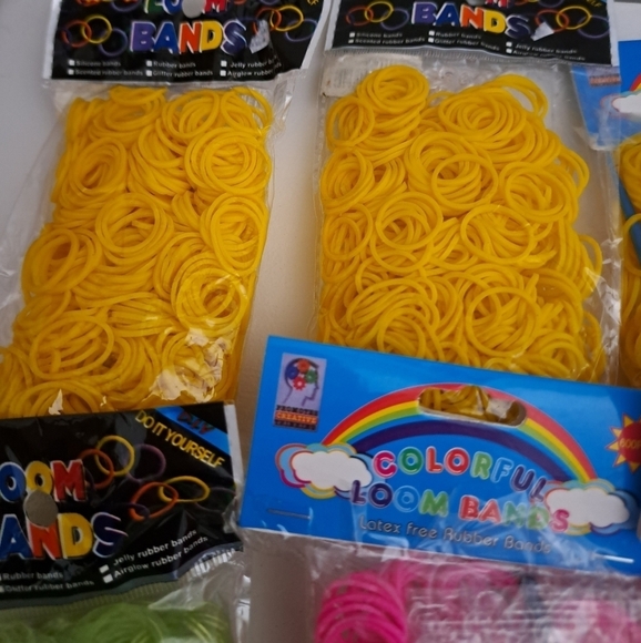 Loom Bands crafts DIY red blue camo green pink yellow green bracelet 13 pkgs new - Picture 3 of 8